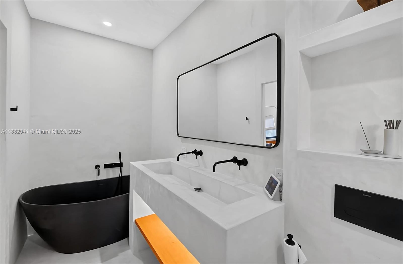 Shipping Villas Condo - Residential