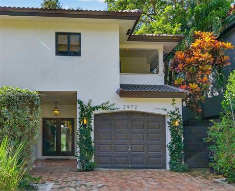 2972 Shipping Ave 2972 Coconut Grove FL 33133