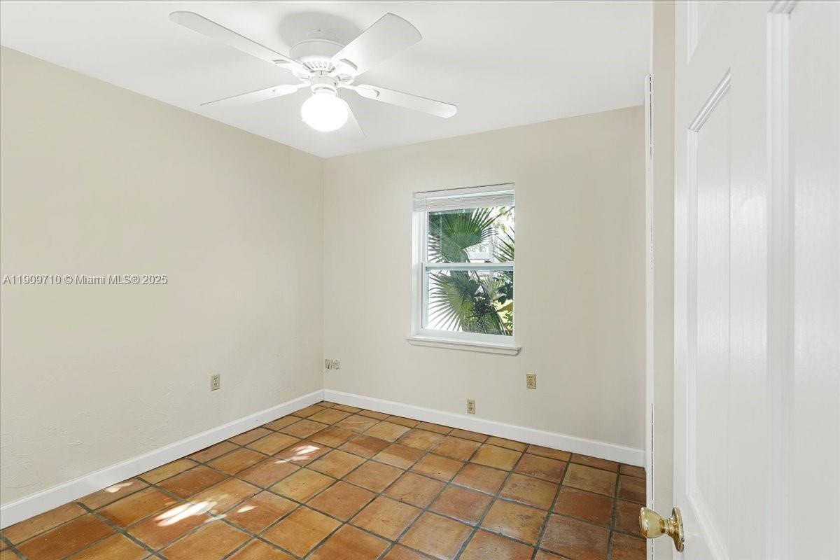 EVERGLADE LAND SALES CO - Residential