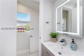 231 NW 44th St 0