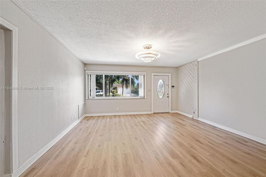 Photo of 7801 NW 40th St, Coral Springs, FL 33065 (MLS # A11846686)