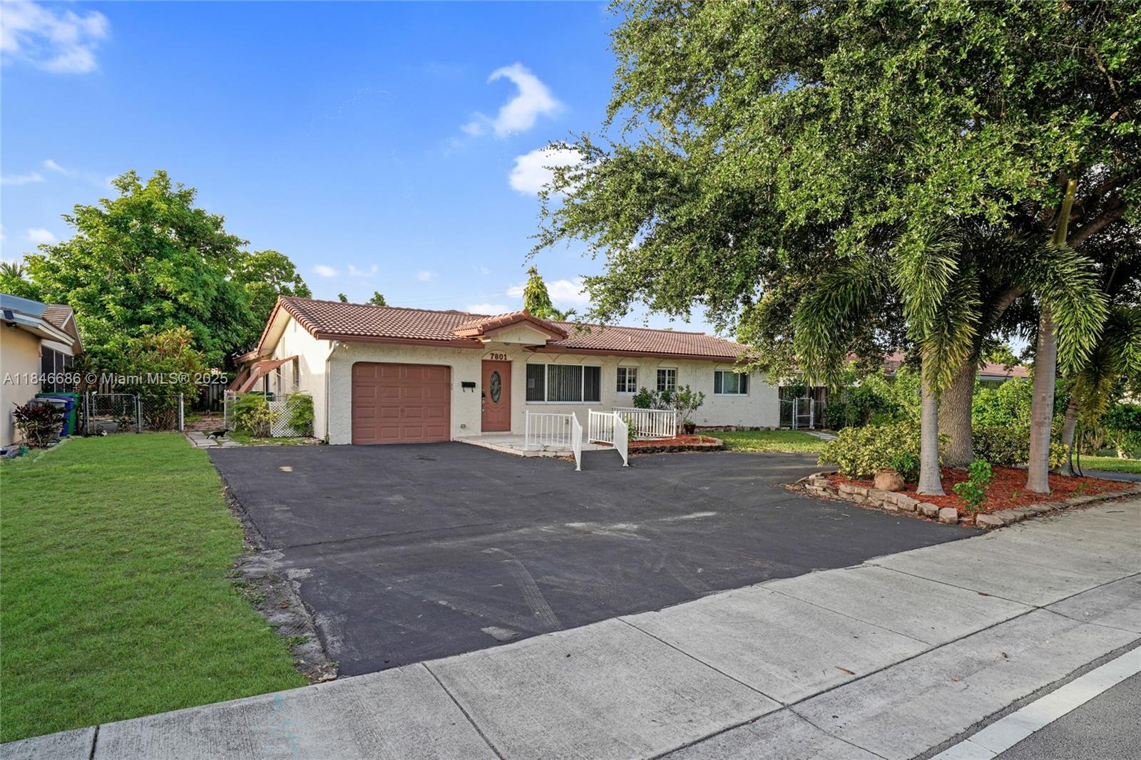 Spacious 4-Bedroom, 3.5-Bath Home in Coral Springs – No HOA!
Welcome to this 2,770 sq ft home offering generous living space and endless potential. Located in desirable Coral Springs with no HOA, this property features a circular driveway, a large primary suite, and an open layout.
Enjoy laminate flooring, a cozy chimney, and a built-in bar perfect for entertaining. The open kitchen includes stainless steel appliances, and there’s a washer/dryer hookup for added convenience. Step outside to a covered patio, spacious deck, and large backyard ideal for relaxing or hosting guests.
A great opportunity to own a versatile home with charm, space, and comfort in a fantastic location!