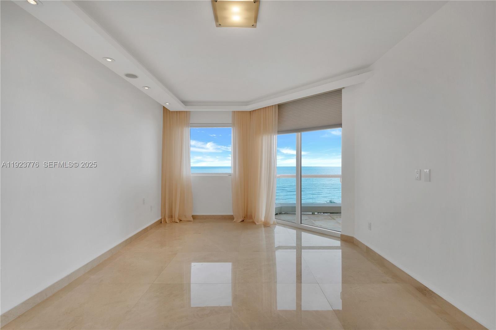 ACQUALINA OCEAN RESIDENCE - Residential