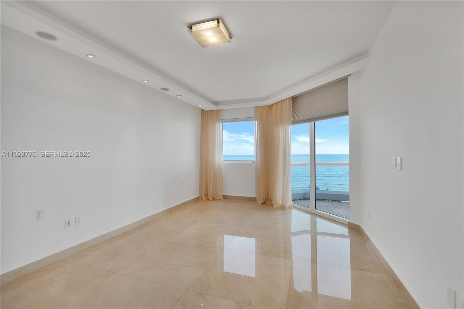 ACQUALINA OCEAN RESIDENCE - Residential
