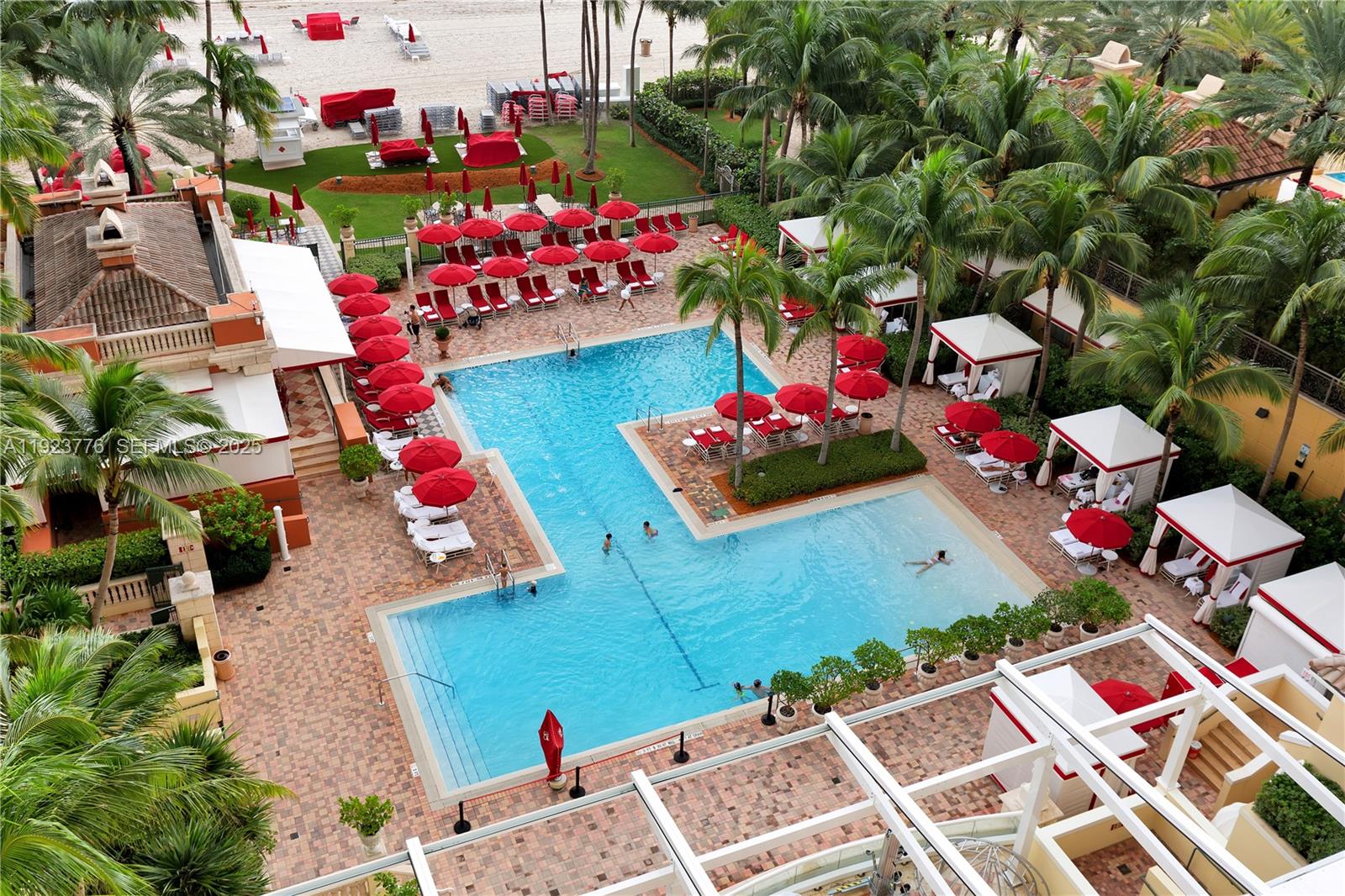 ACQUALINA OCEAN RESIDENCE - Residential