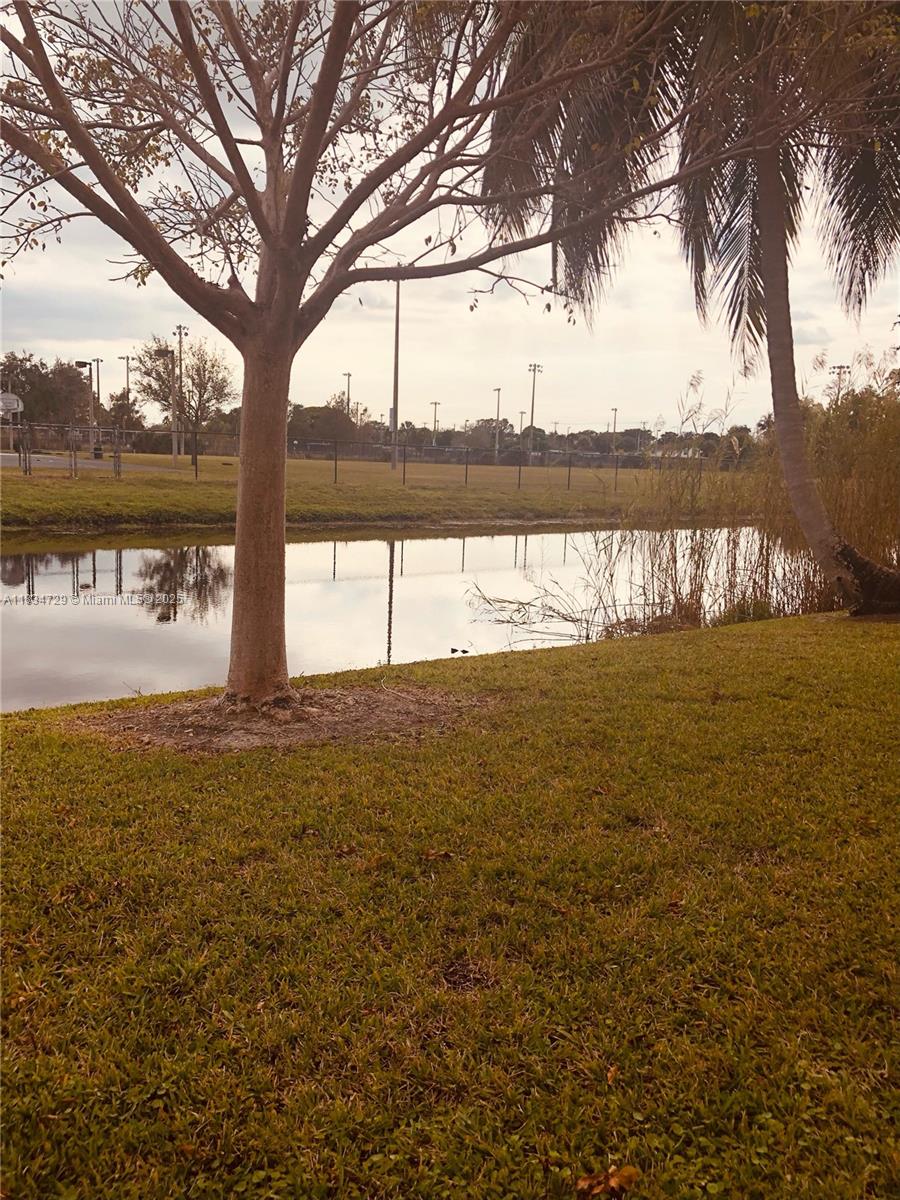 TOPAZ SOUTH CONDO - Residential