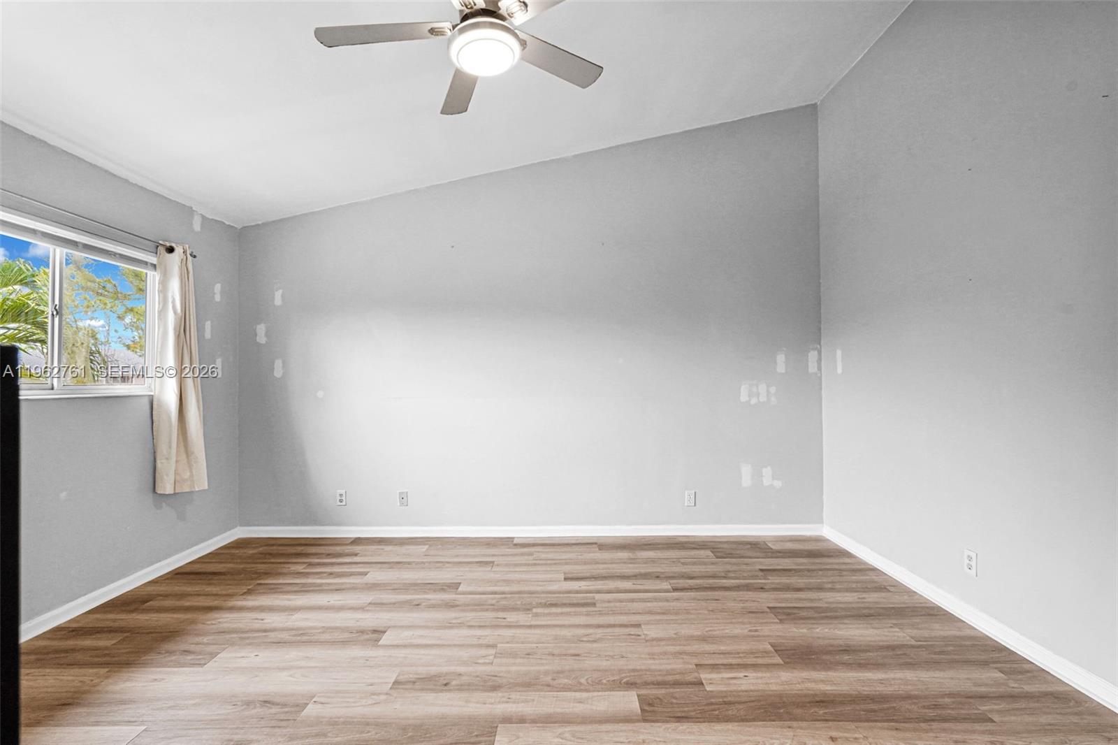 CORAL POINT NORTH - Residential