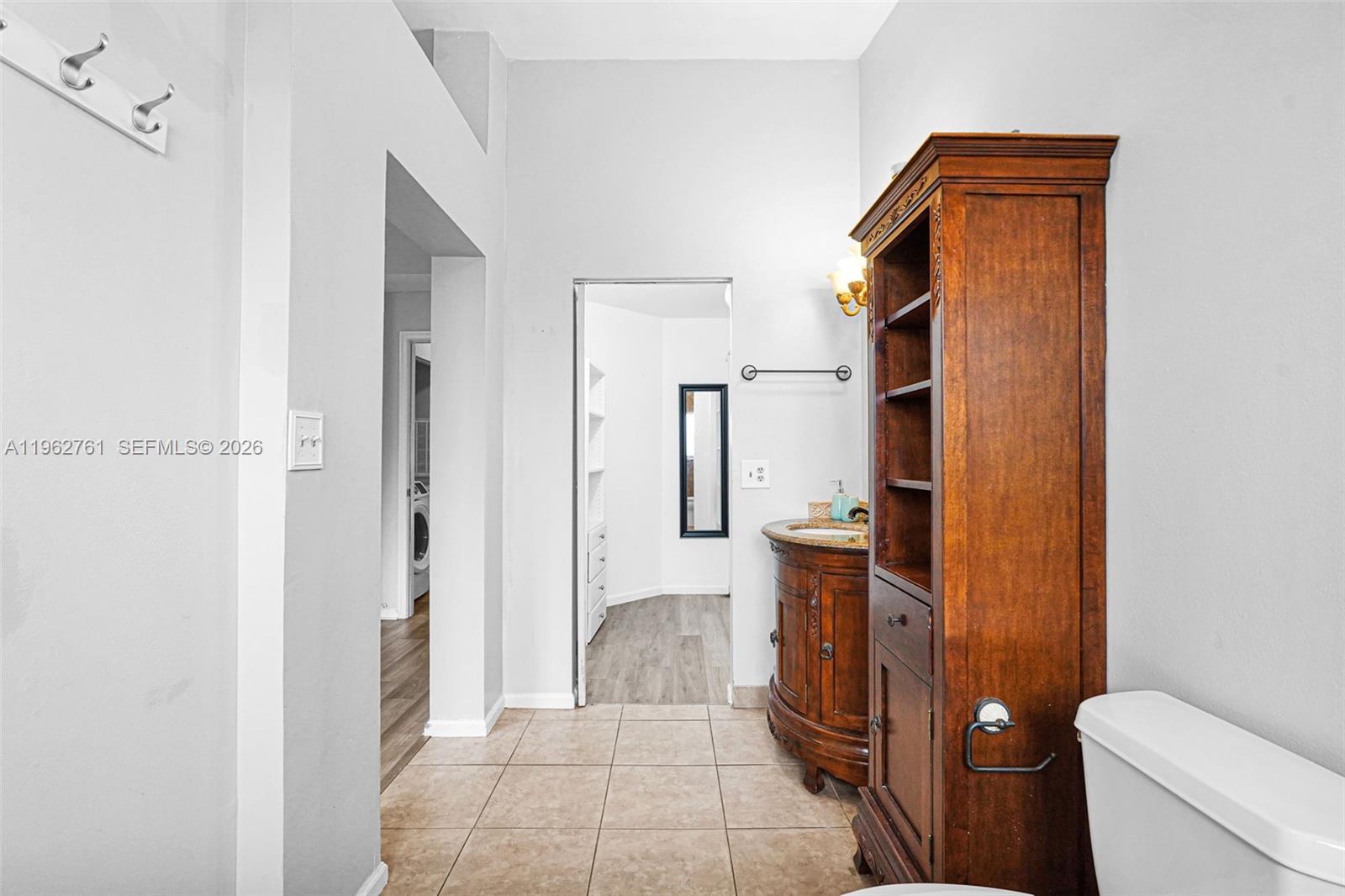 CORAL POINT NORTH - Residential