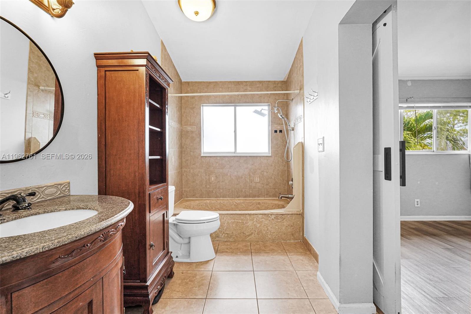 CORAL POINT NORTH - Residential