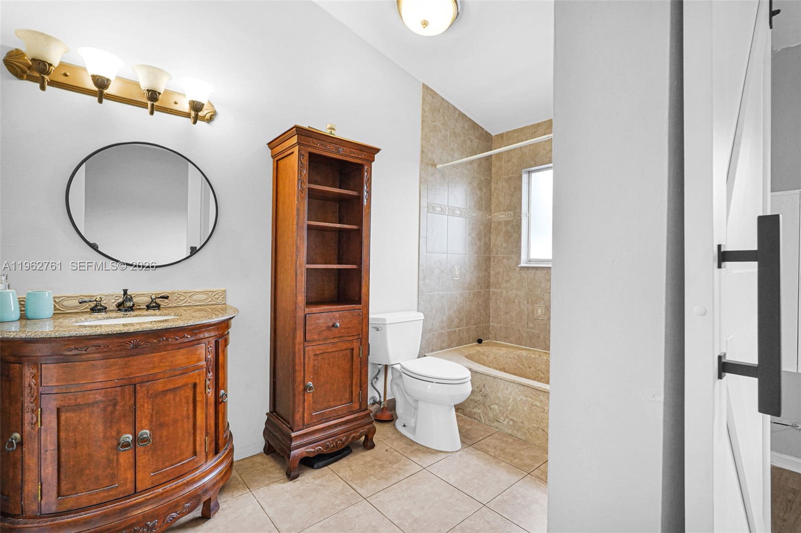 CORAL POINT NORTH - Residential