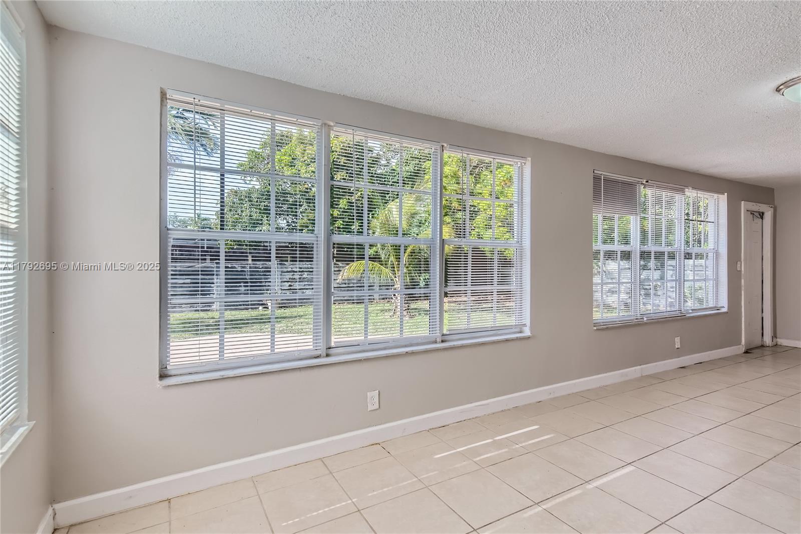 MIRAMAR SEC 14 - Residential