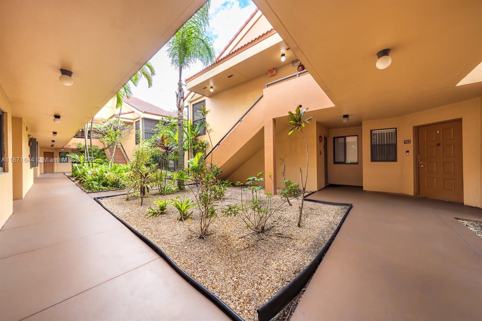 CELEBRATION POINT CONDO # - Residential