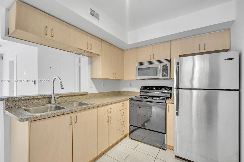 CELEBRATION POINT CONDO # - Residential