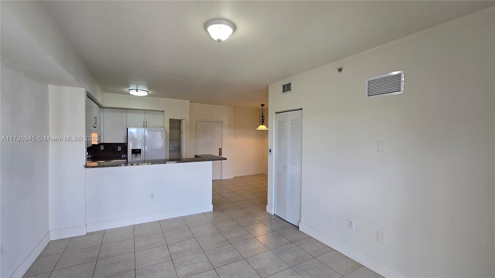 PARADISE POINTE CONDO - Residential