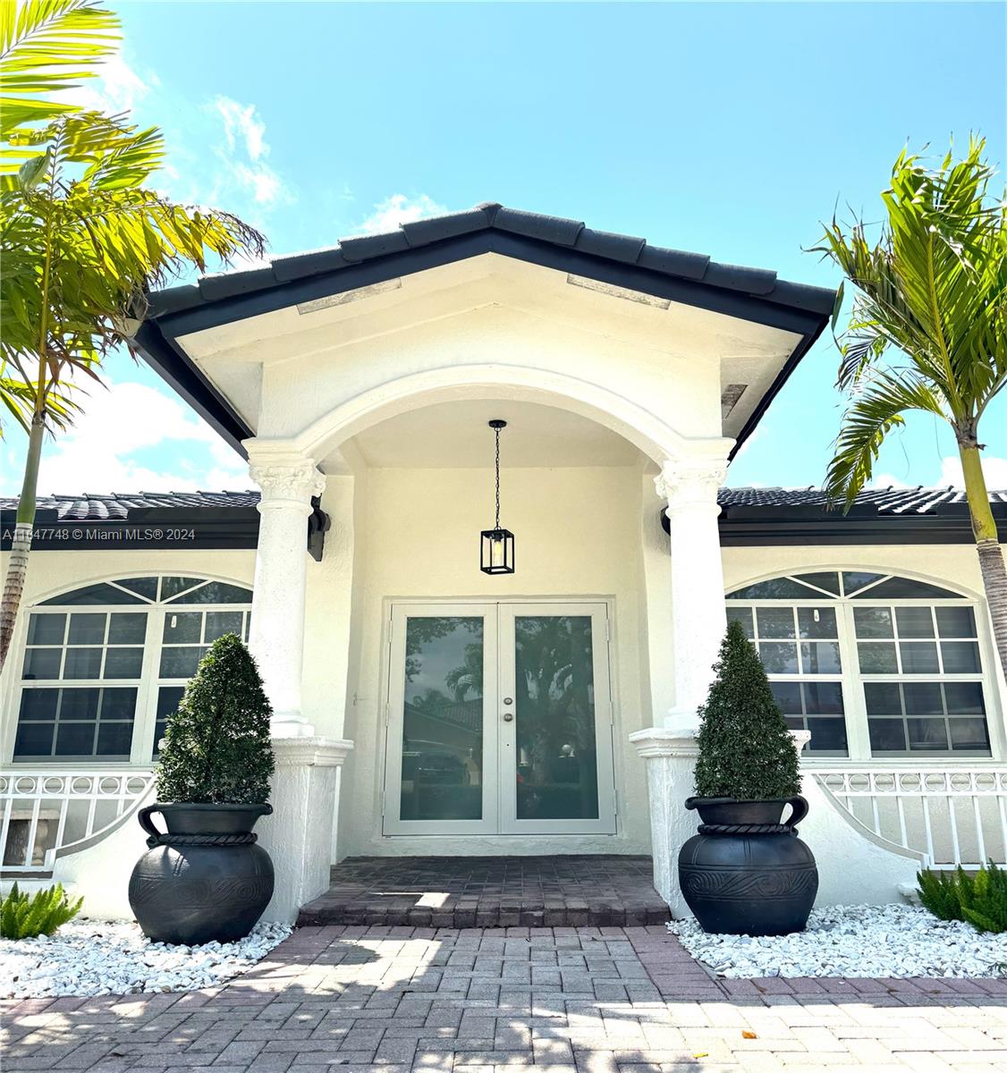 View Miami, FL 33187 house
