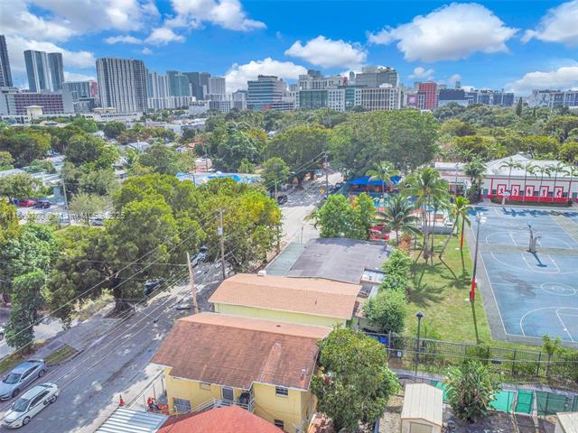 3446 NW 1st Ave
