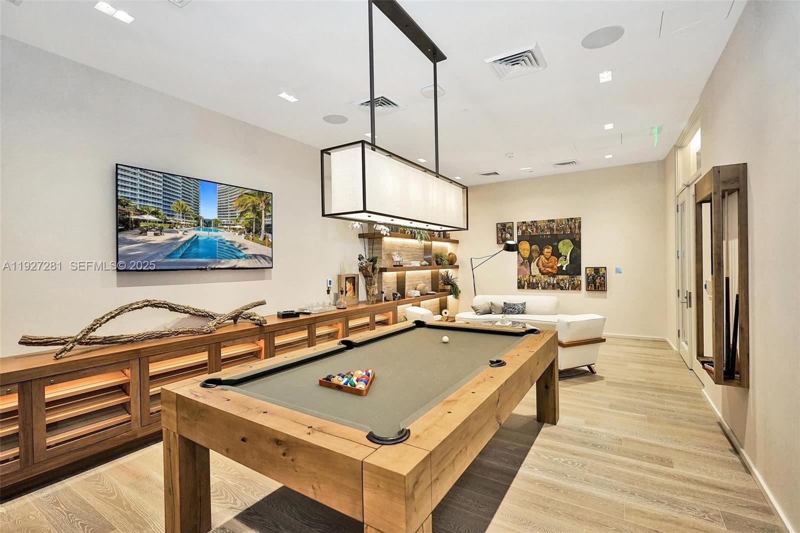 2200 FORT LAUDERDALE BEAC - Residential