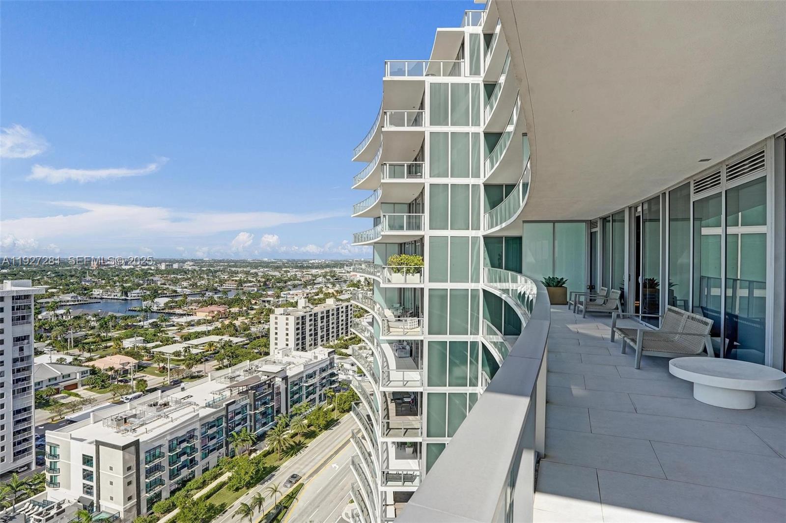 2200 FORT LAUDERDALE BEAC - Residential
