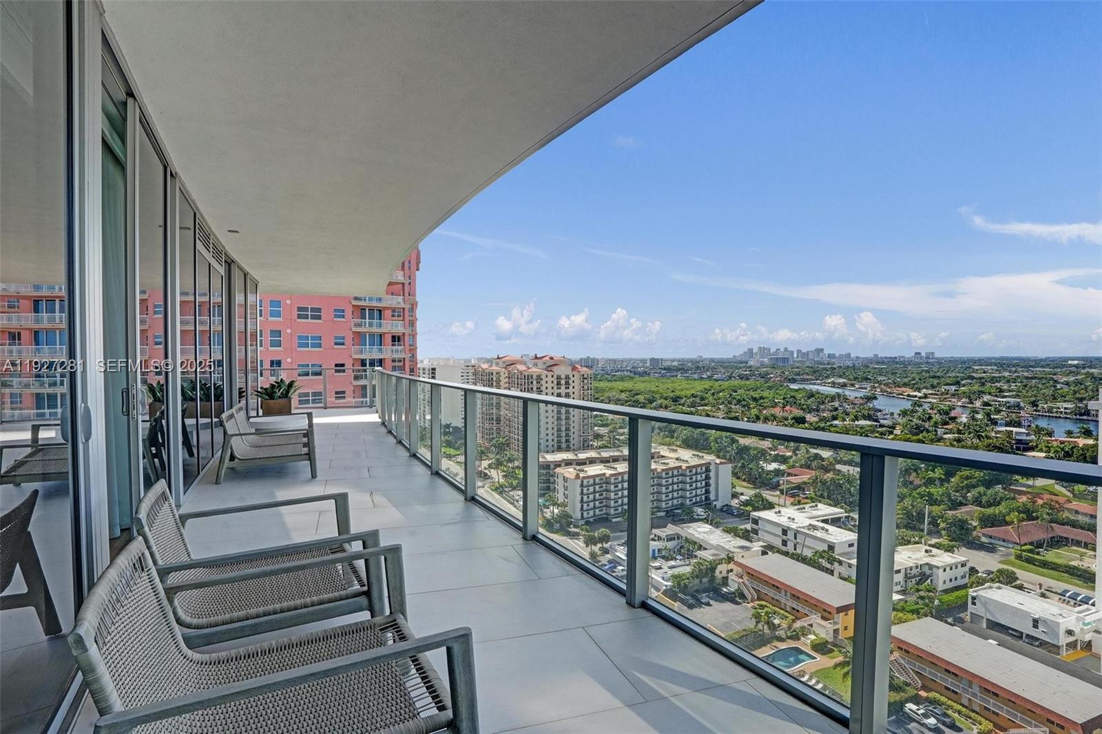 2200 FORT LAUDERDALE BEAC - Residential