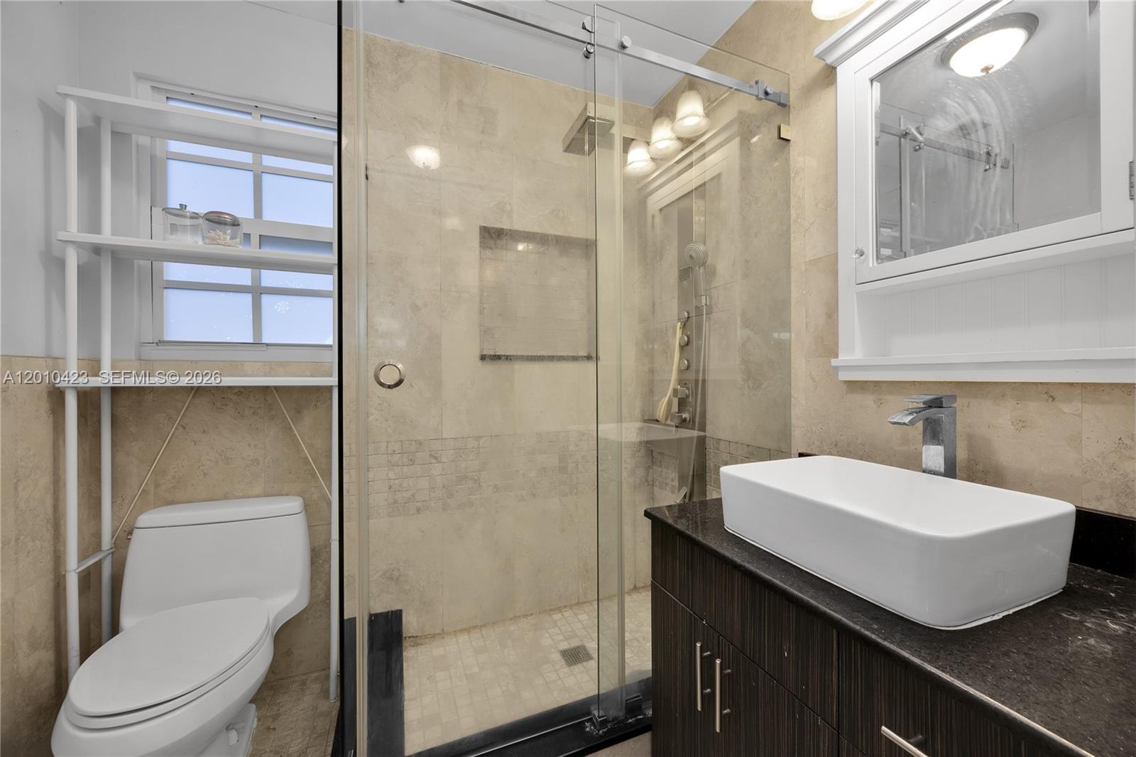 AQUA MARINE - Residential