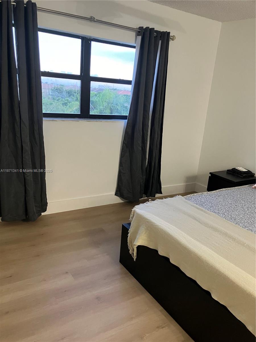 CANONGATE CONDO NO ONE - Residential