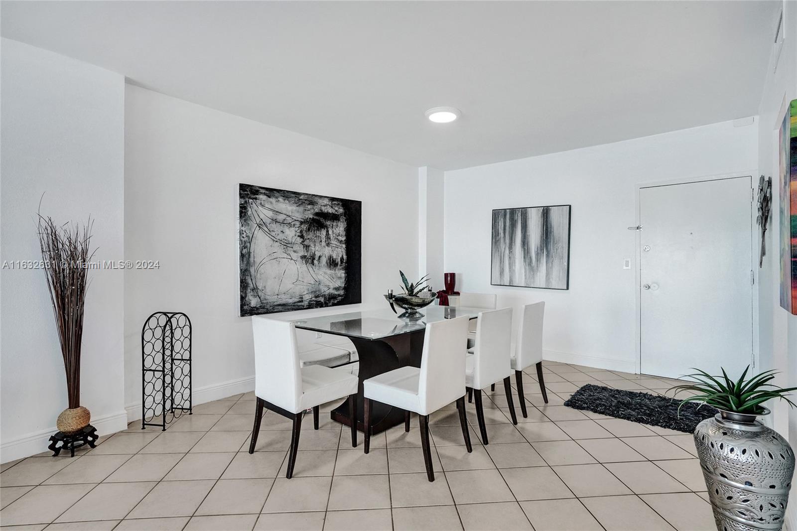 ARLEN HOUSE WEST CONDO - Residential