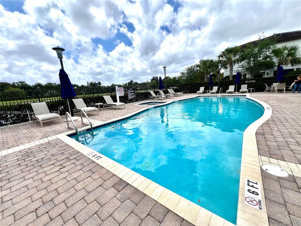 Photo of 5946 Mustang Mnr, Davie, FL 33314 (MLS # A11916894)