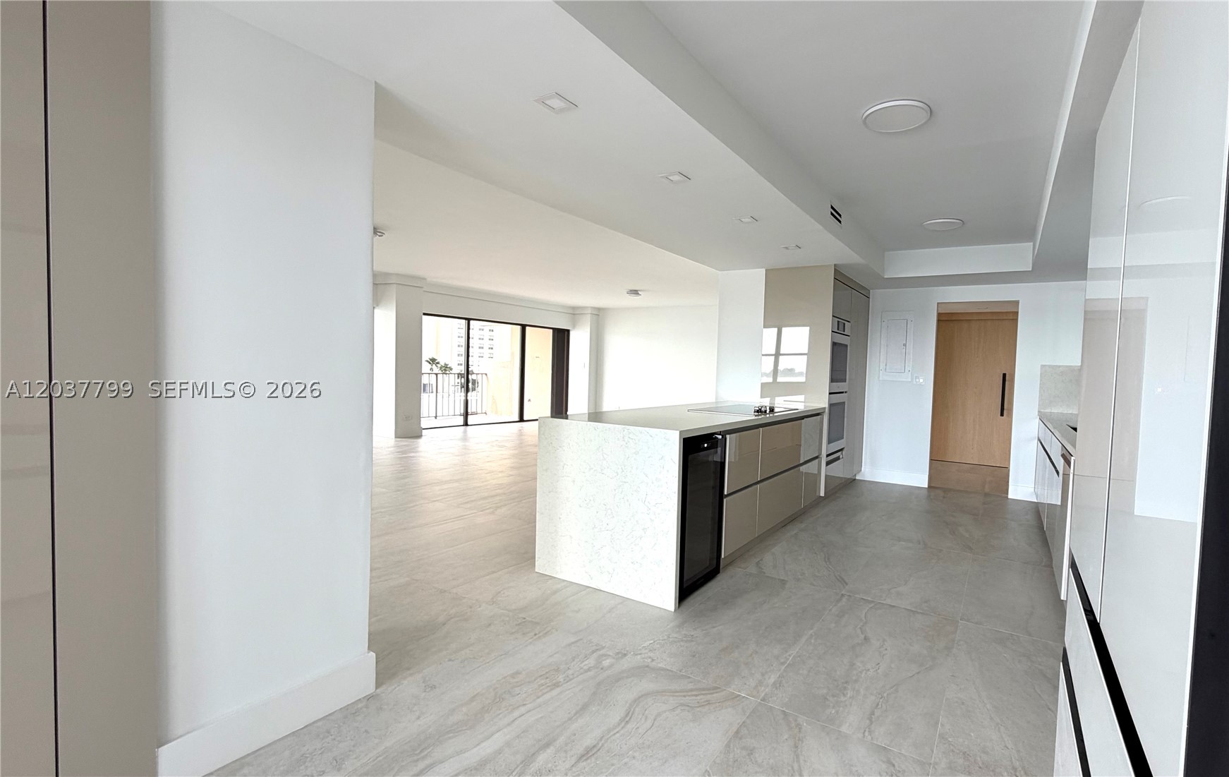 1800 NE 114th Street 604