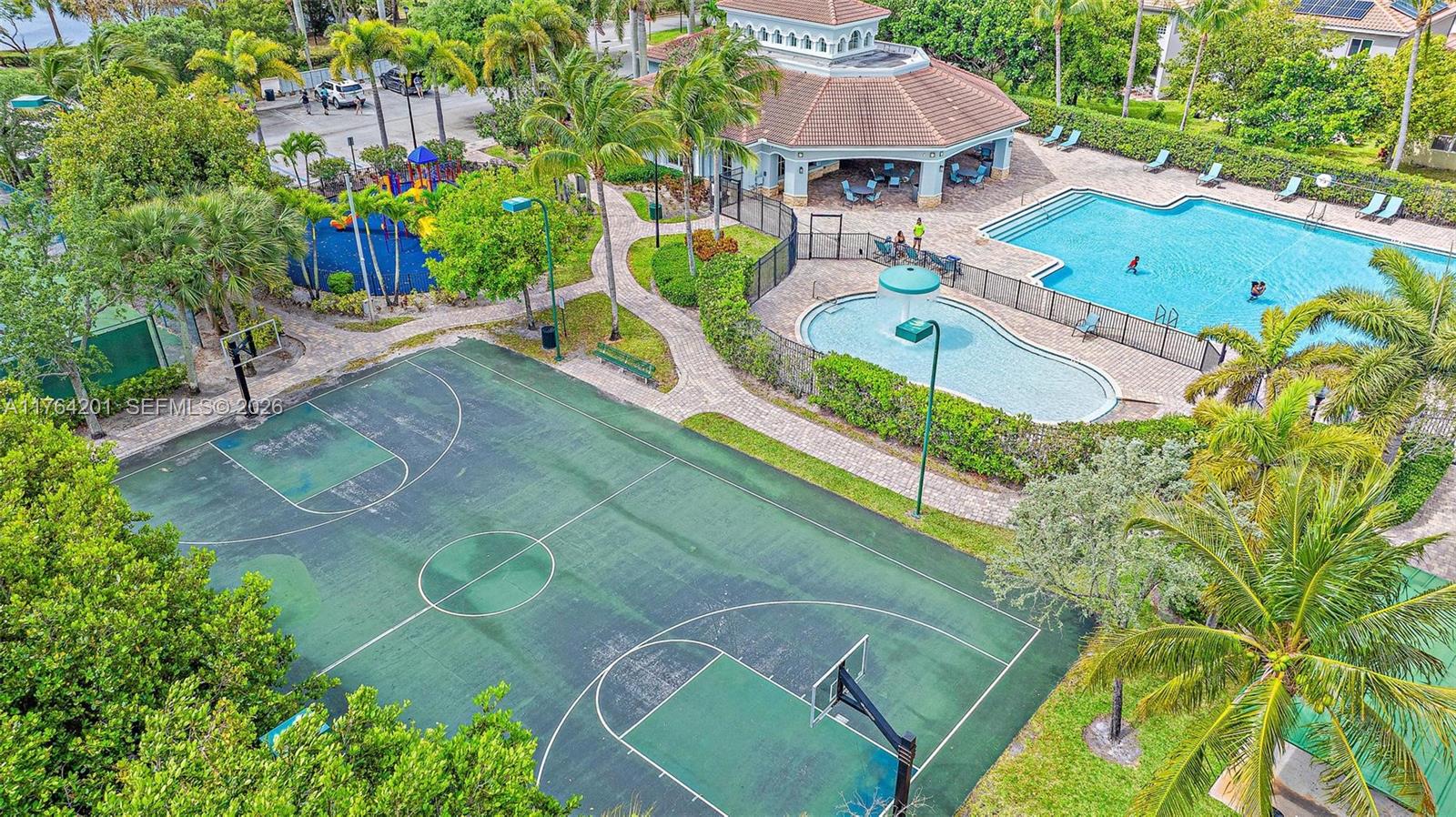 THOUSAND OAKS - Residential