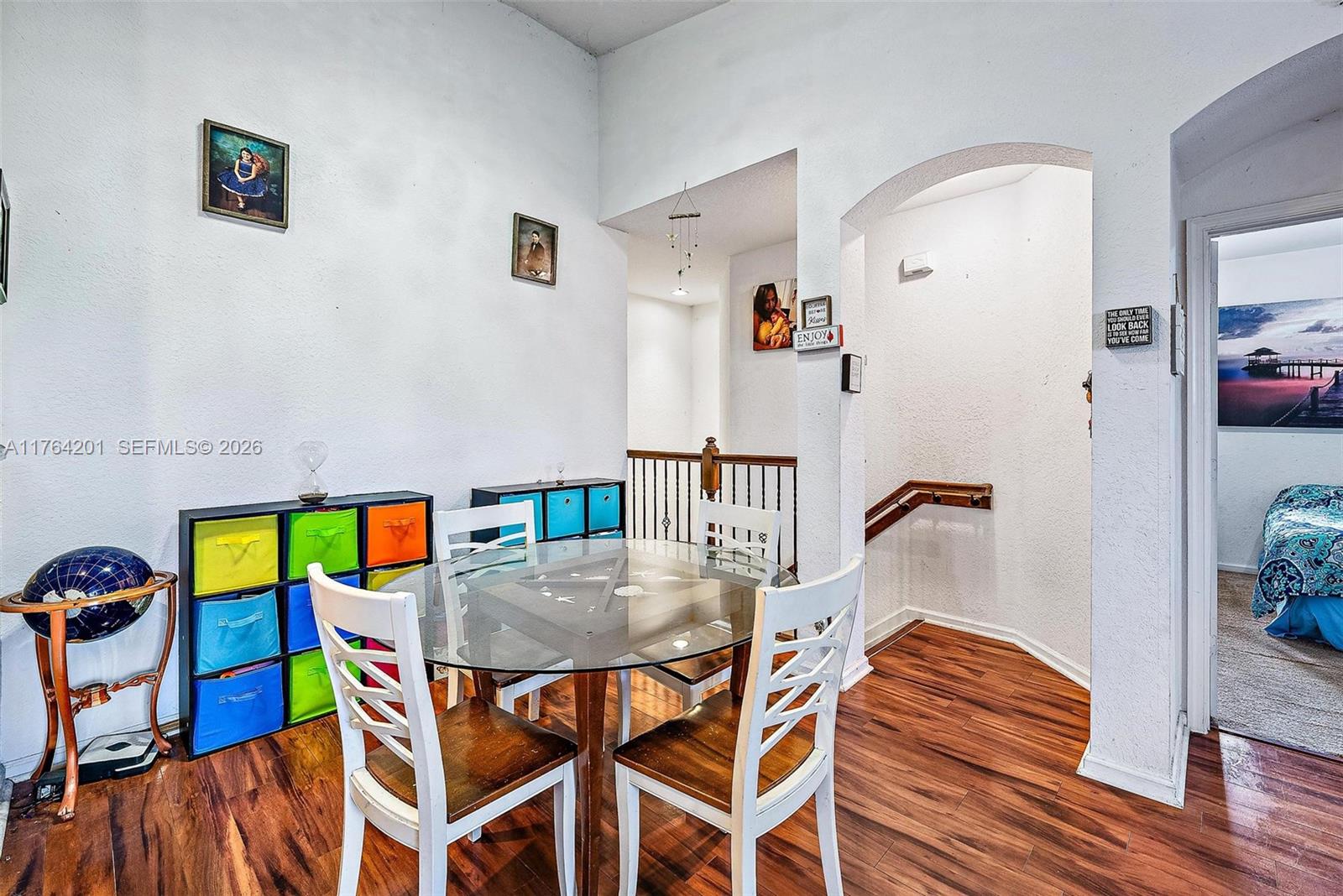 THOUSAND OAKS - Residential