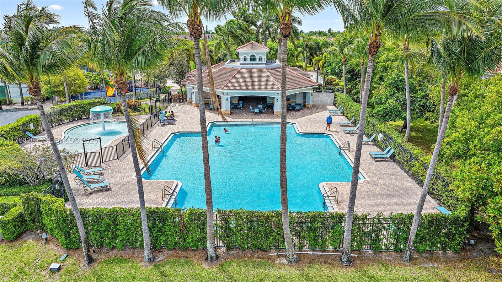 THOUSAND OAKS - Residential