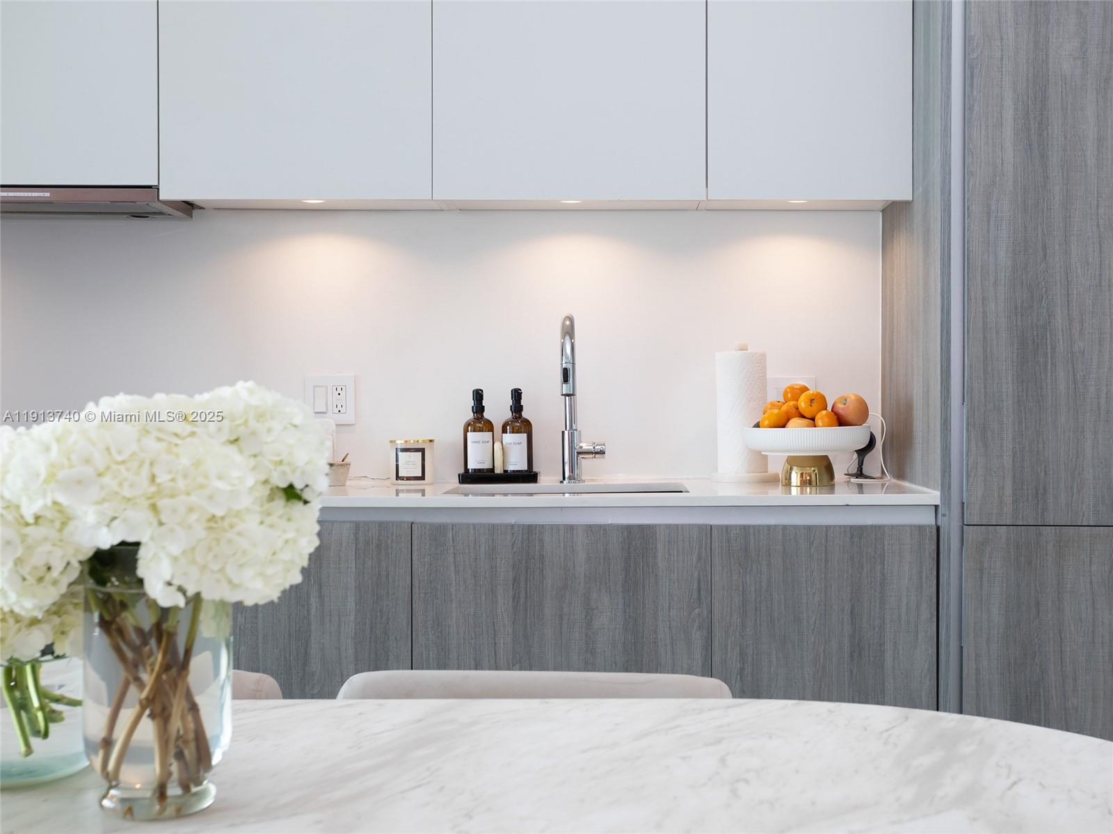 BISCAYNE BEACH CONDO - Residential Lease