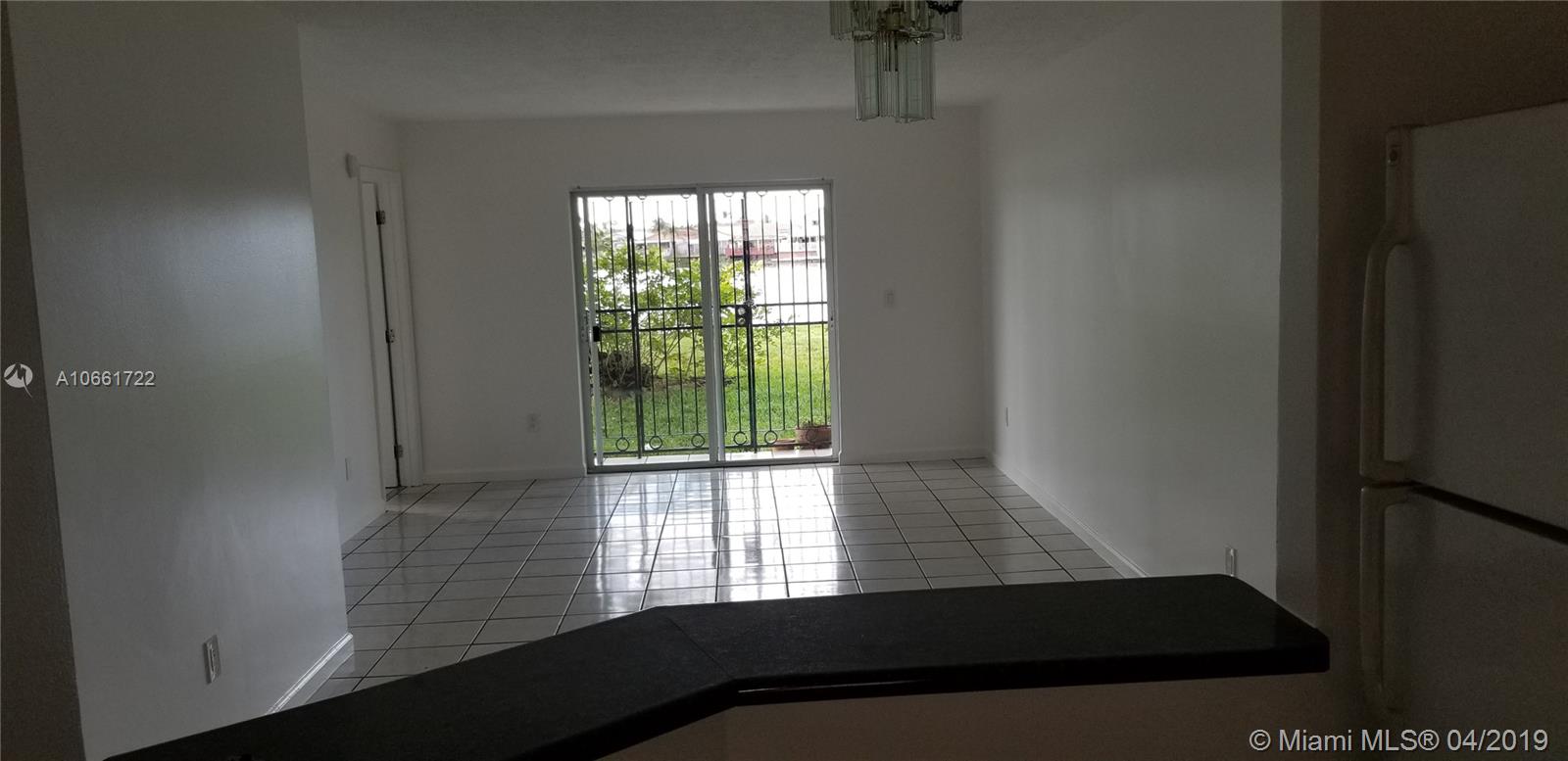 LAGO GRANDE ONE CONDO - Residential