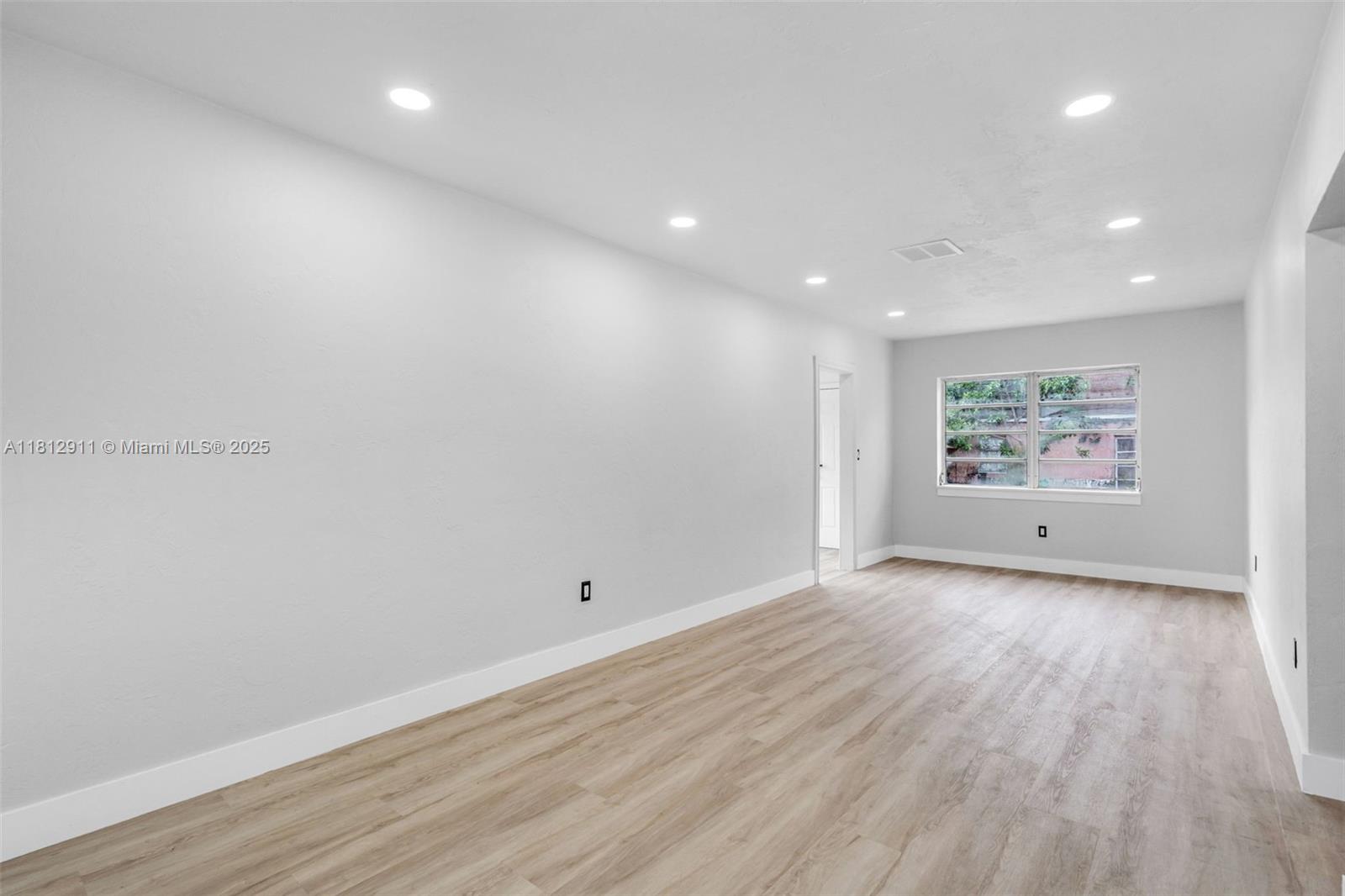 5890 NW 18th Ave