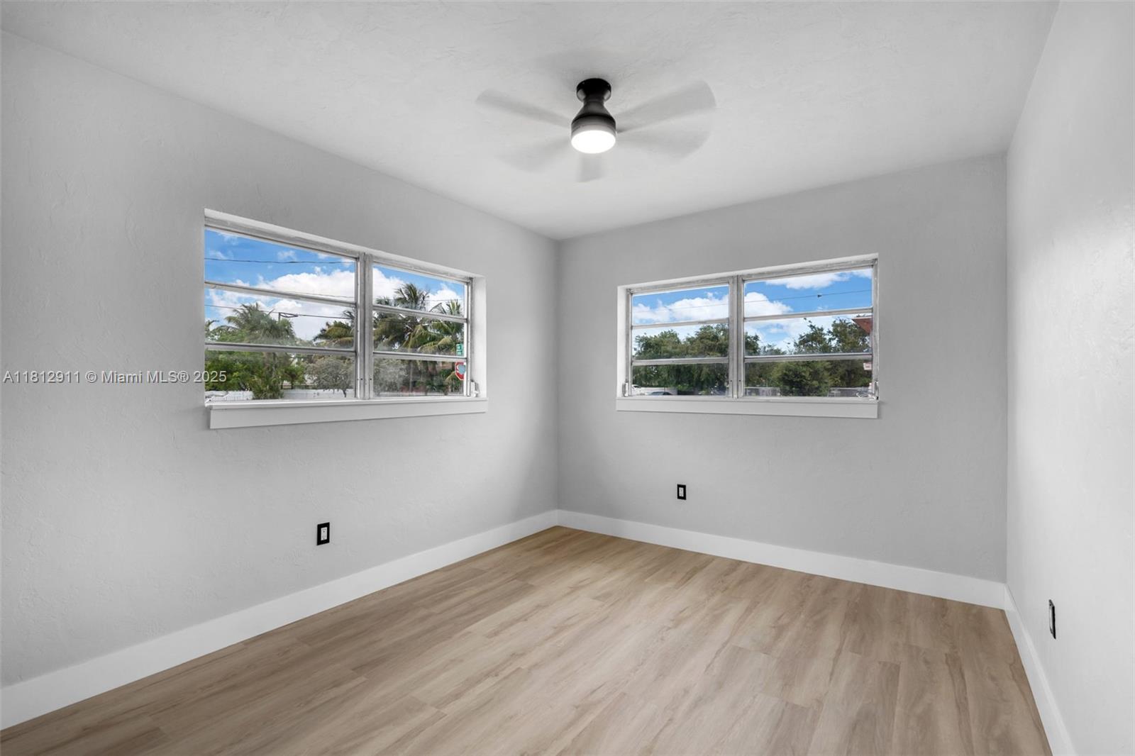 NORMANDY PARK - Residential
