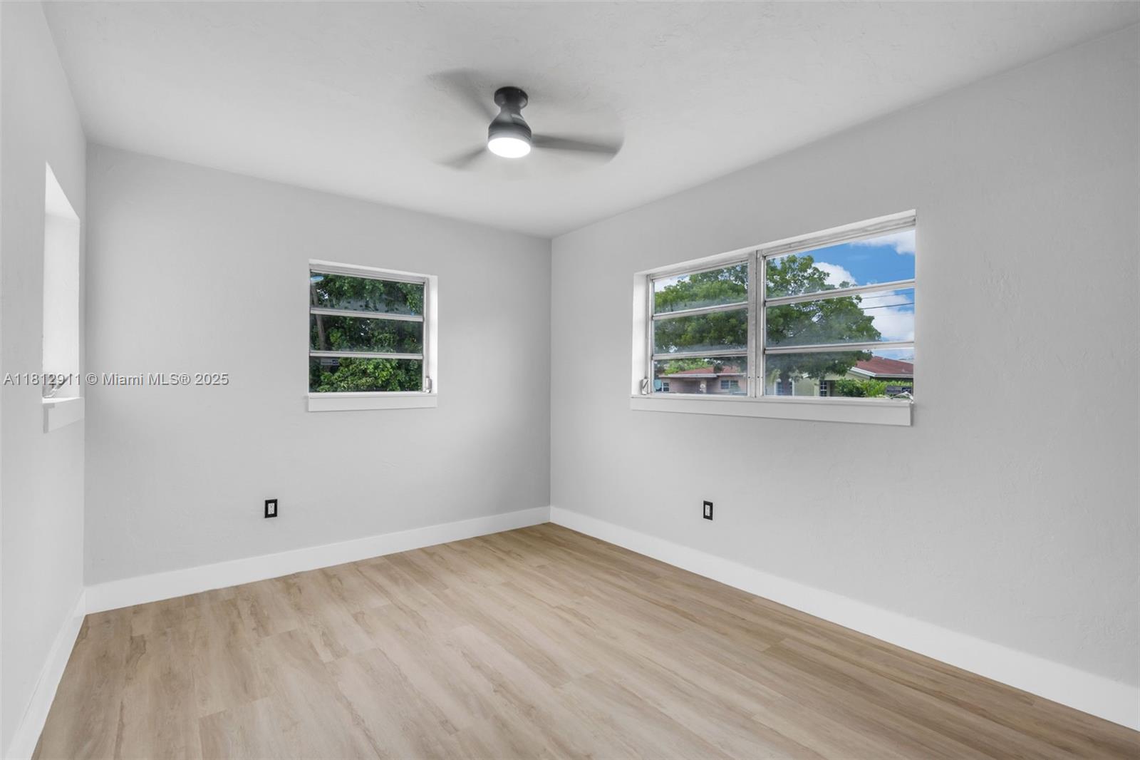 NORMANDY PARK - Residential