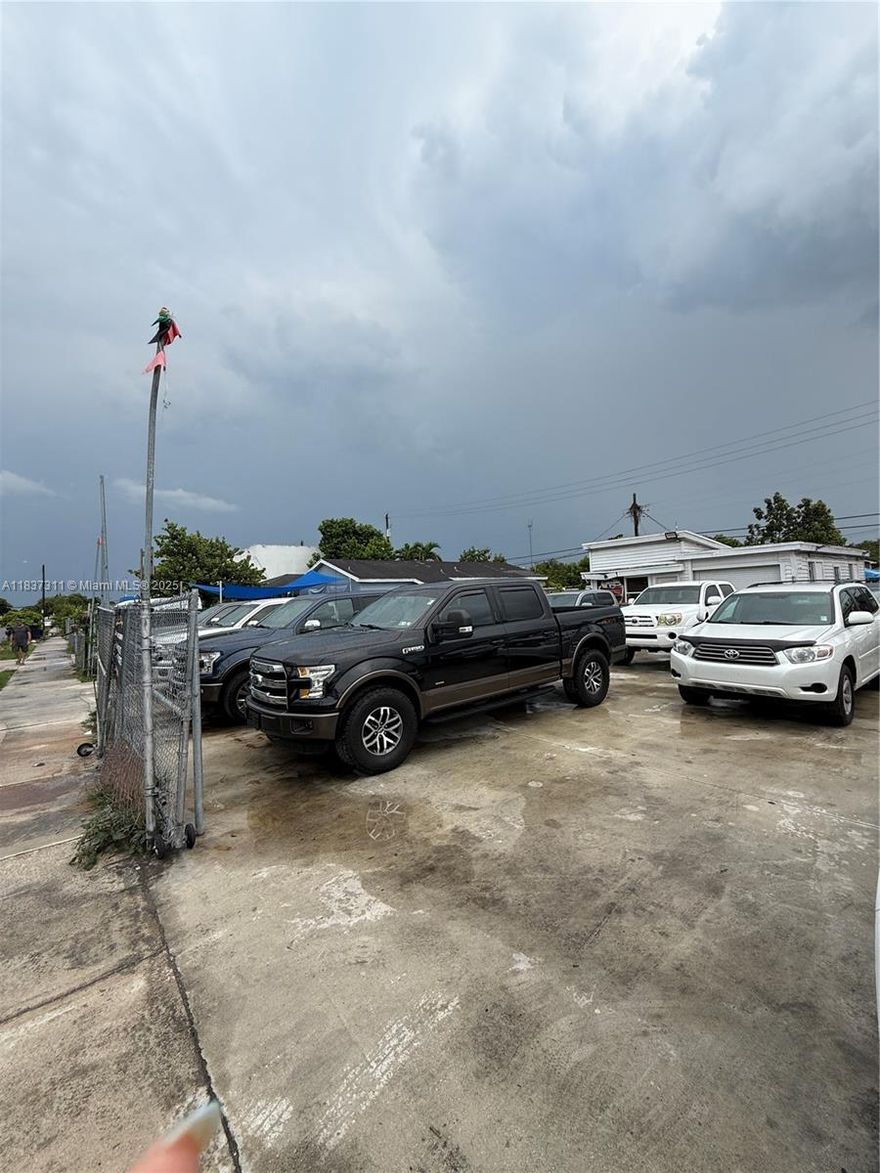 DMV approved car dealer lot, can fit up to 26 cars , 5000 sqft, 2 office and a bathroom . Located in a high industrial area. Won’t last