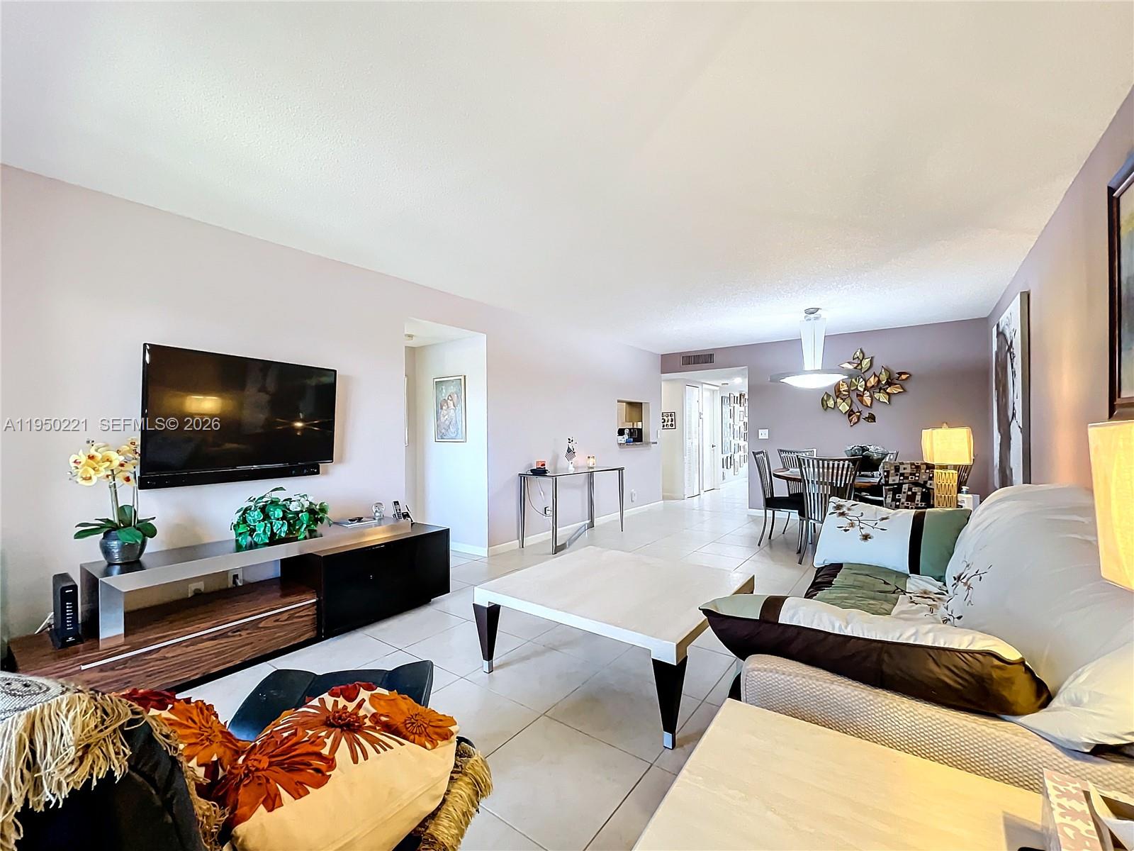 PEMBRIDGE F - Residential