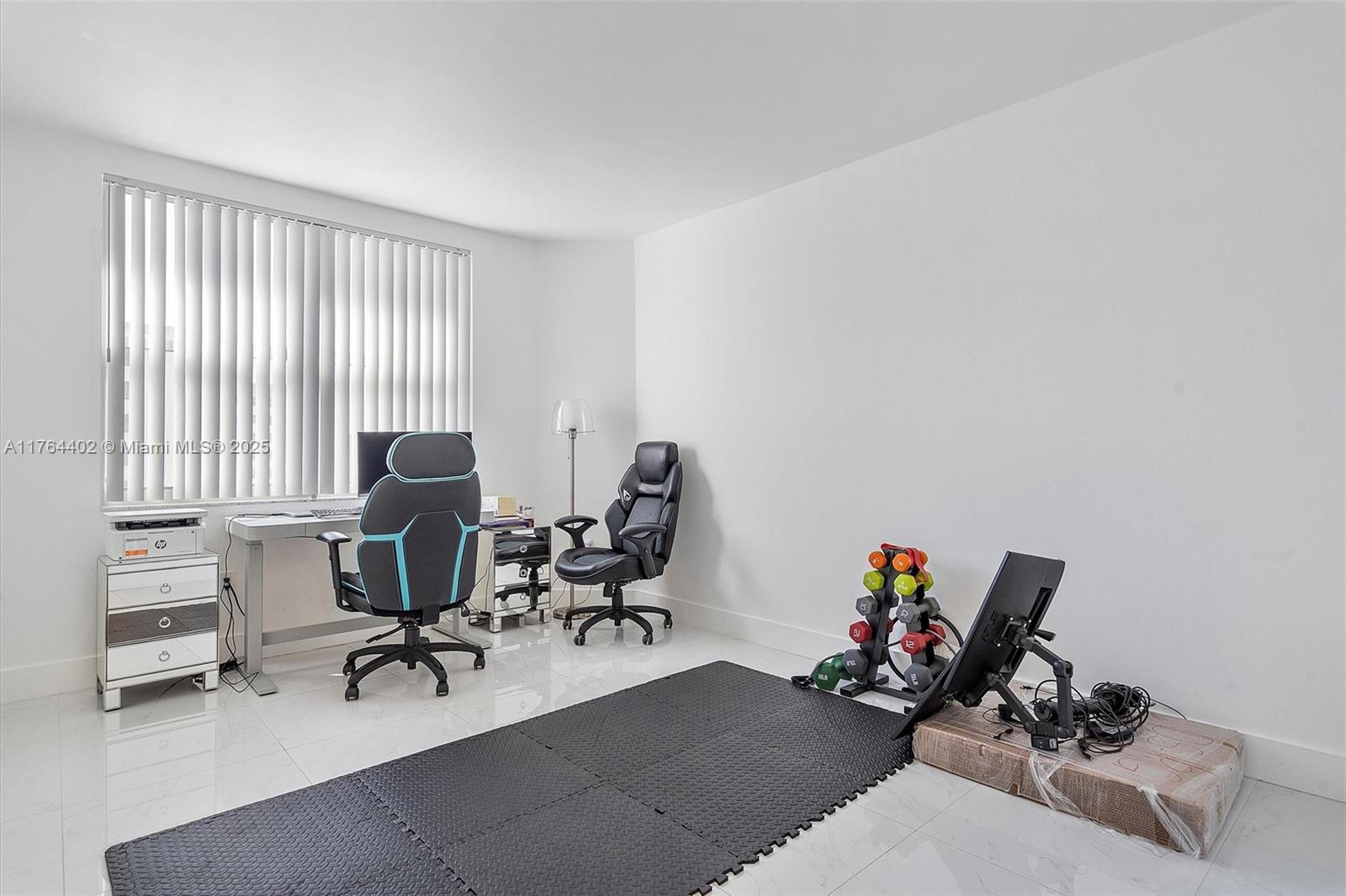 HEMISPHERES CONDO - Residential