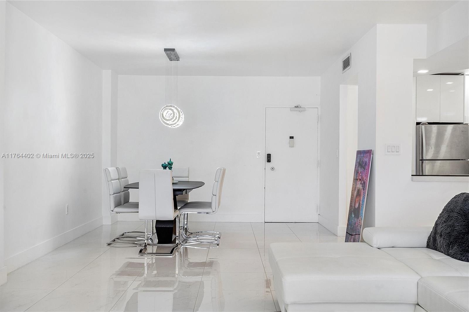 HEMISPHERES CONDO - Residential