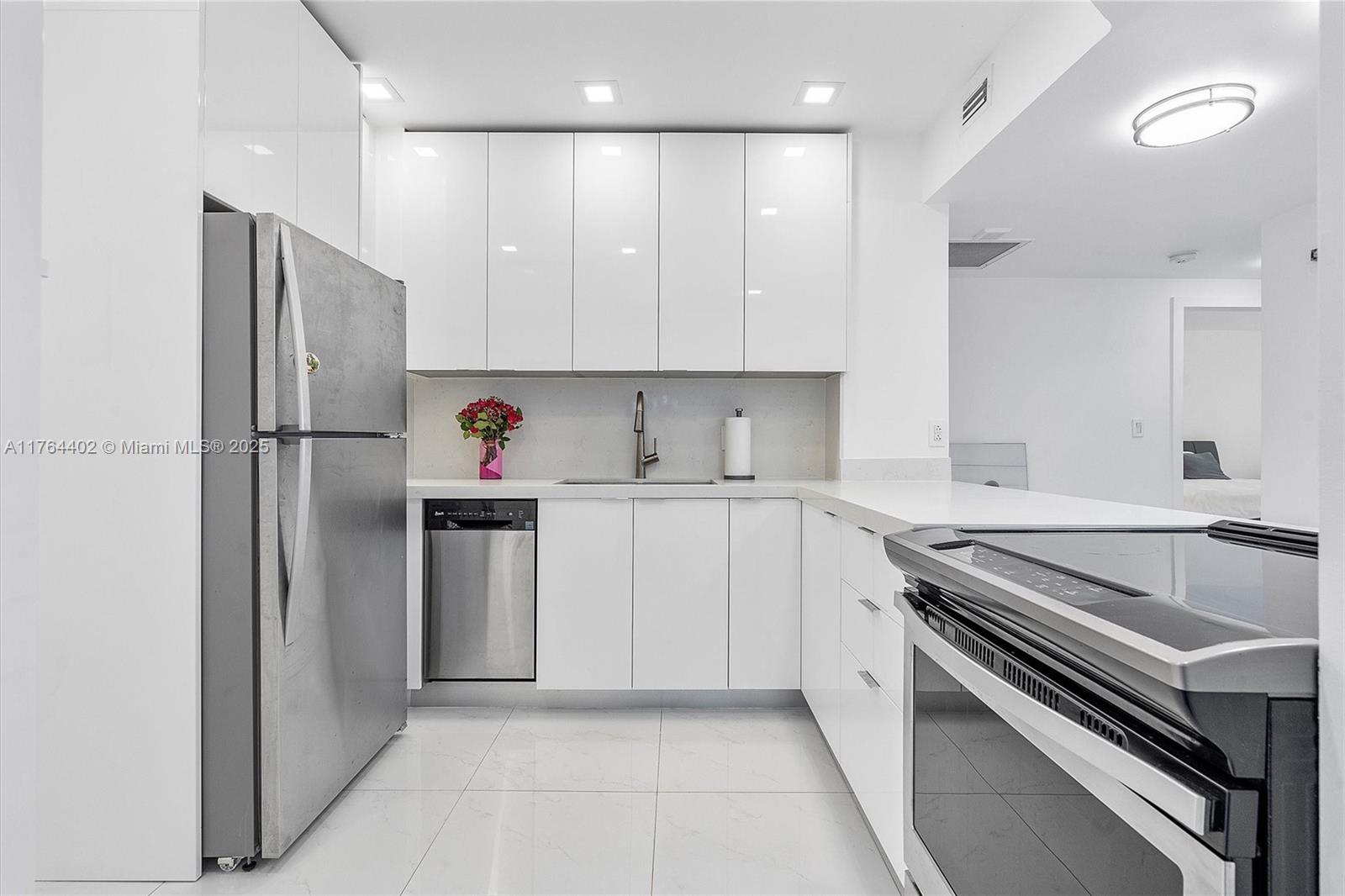 HEMISPHERES CONDO - Residential