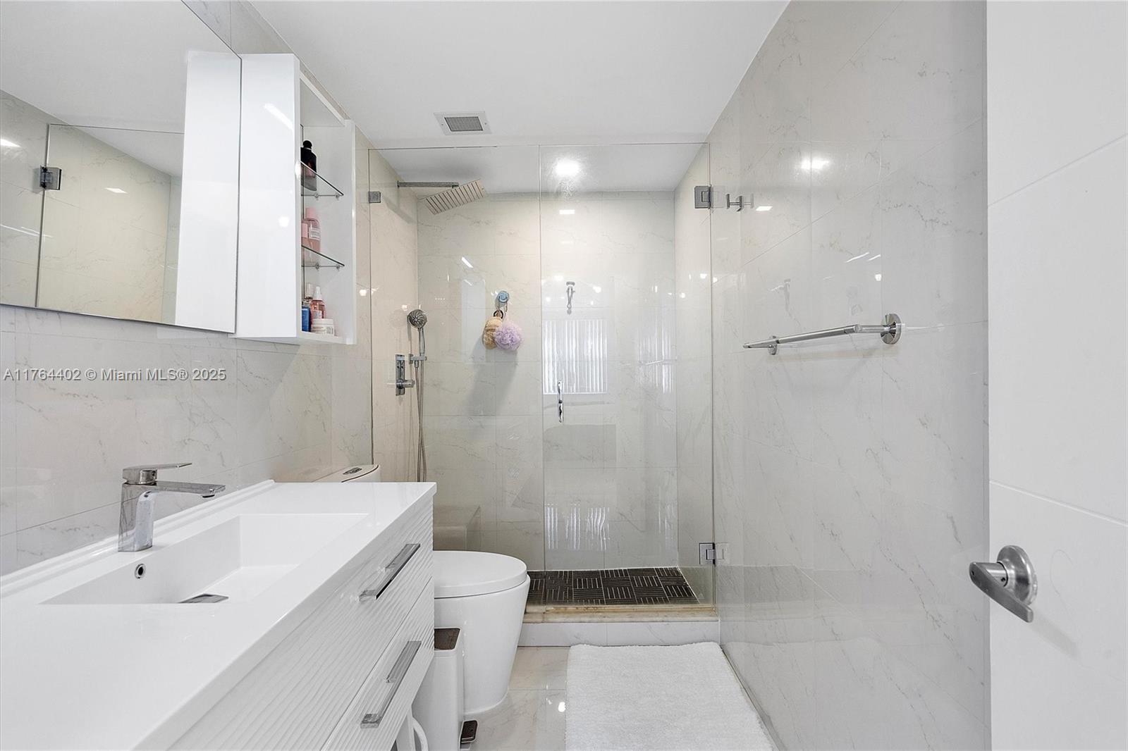 HEMISPHERES CONDO - Residential