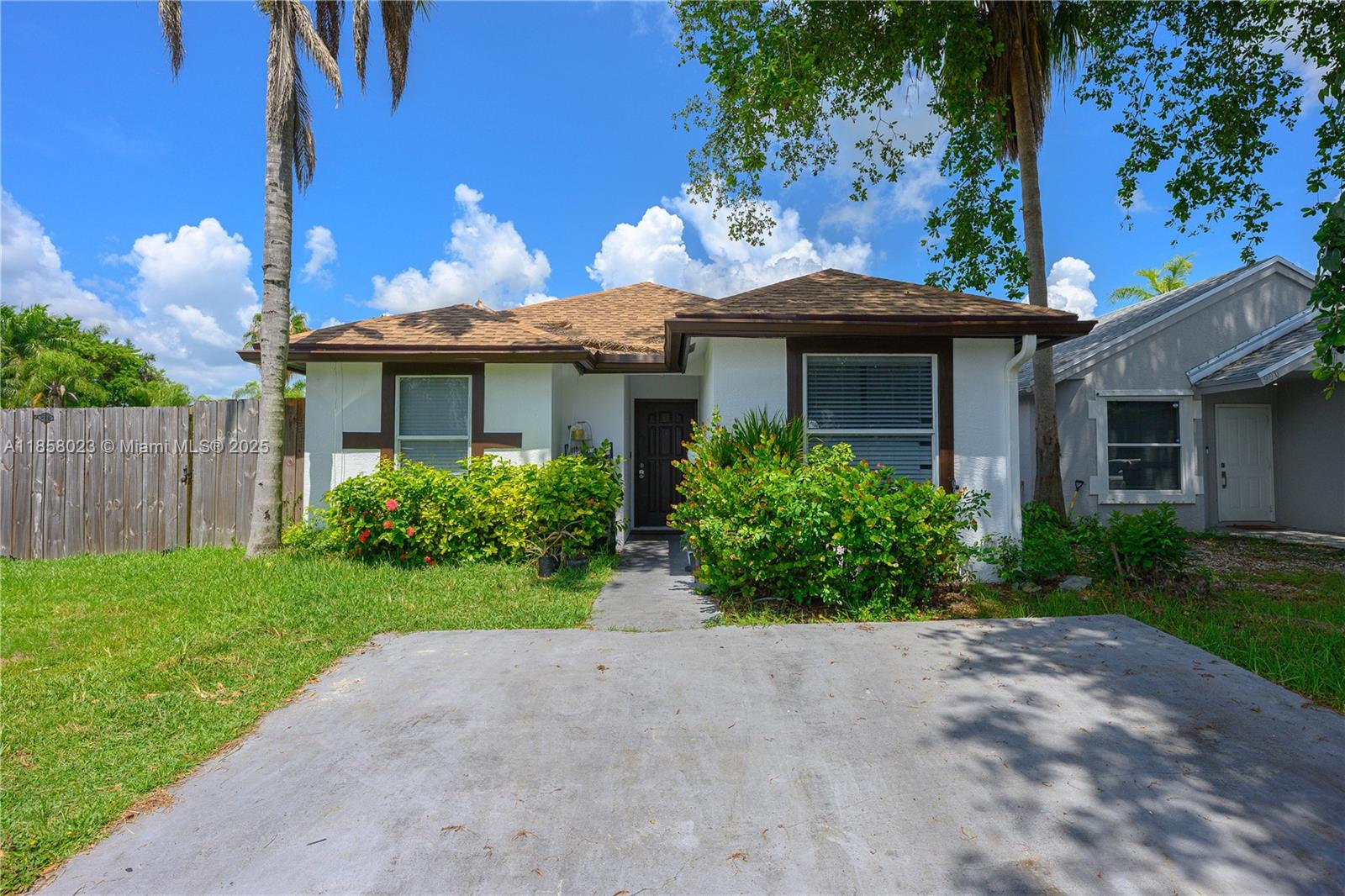 VILLAS OF PALM BAY - Residential