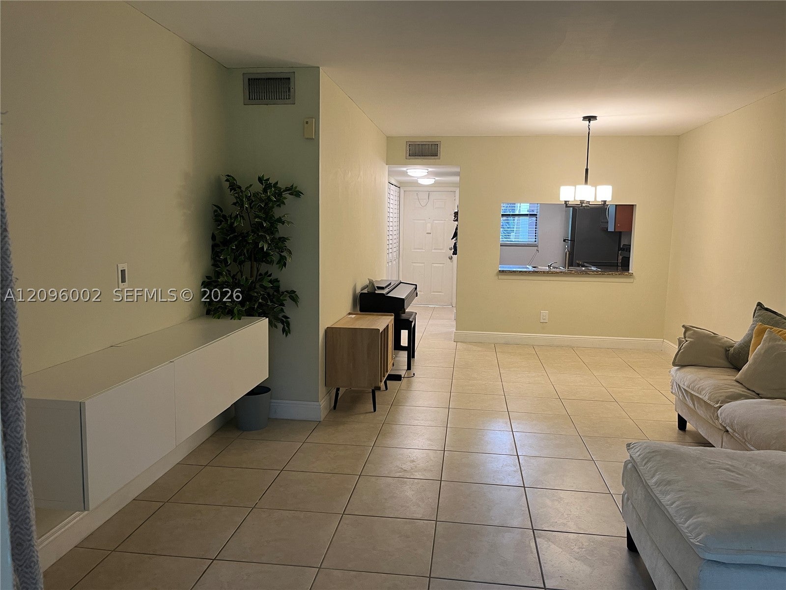10301 NW 11th St 104