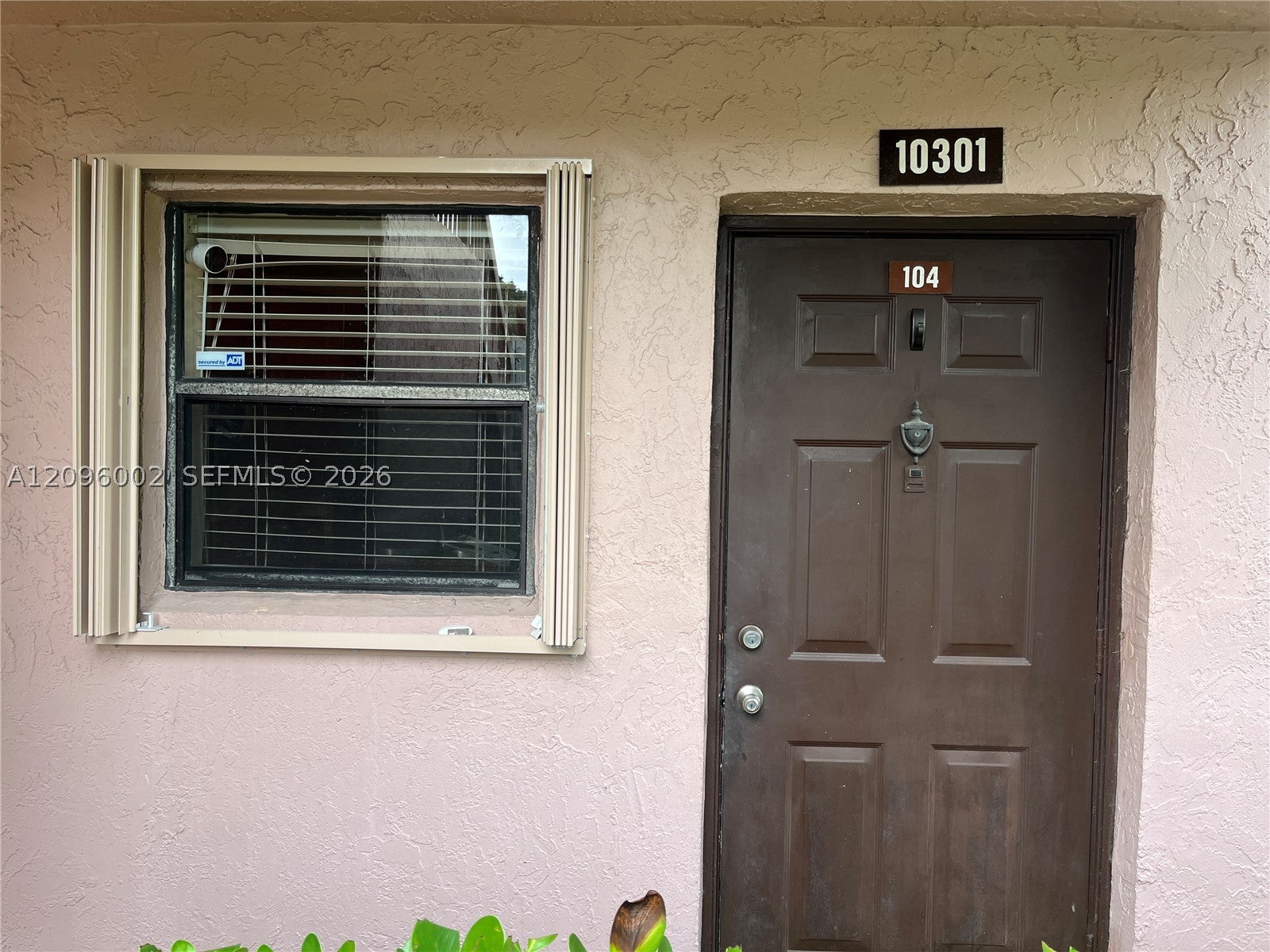 10301 NW 11th St