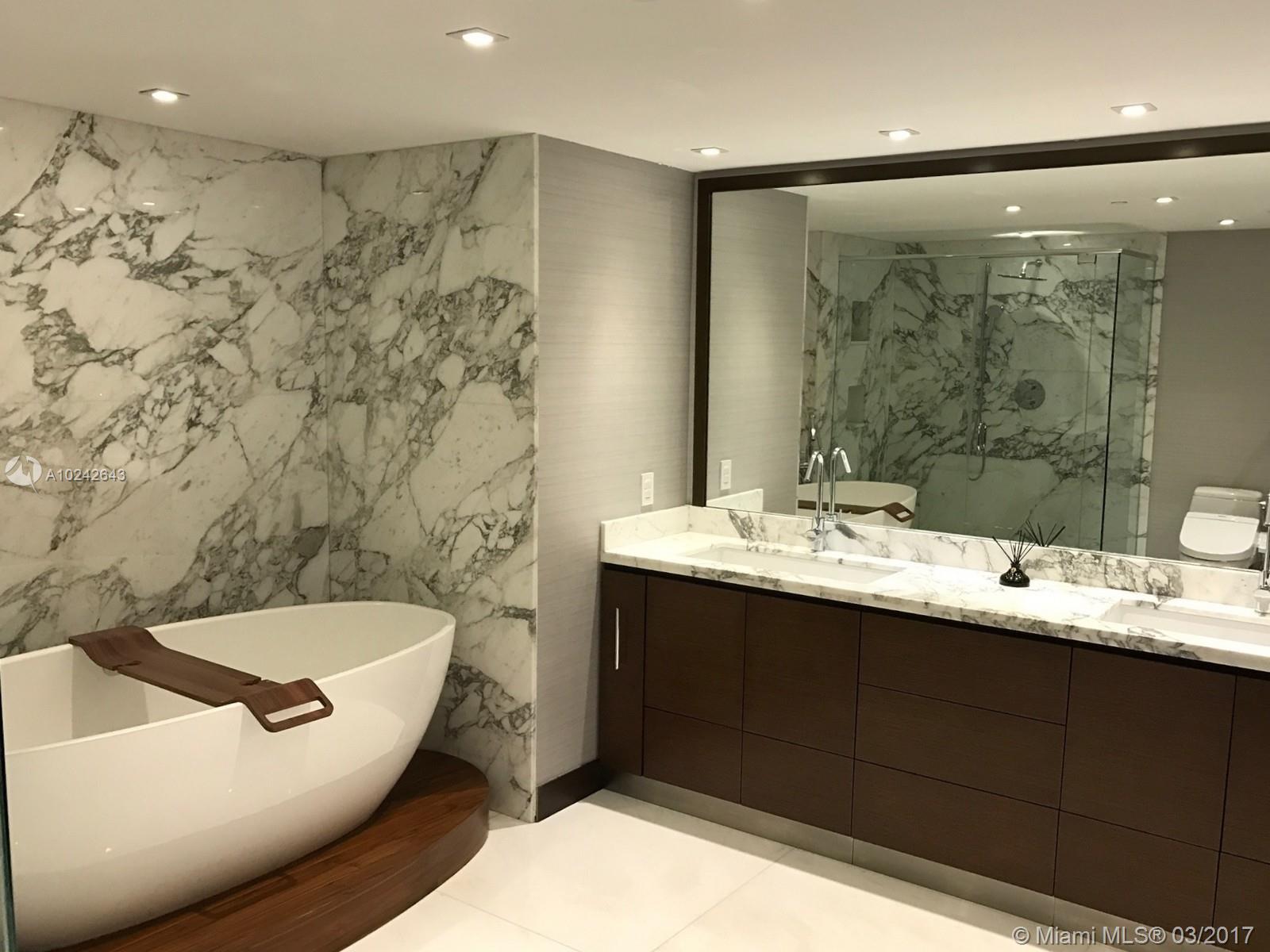 Icon Brickell Two Condo - Residential Lease