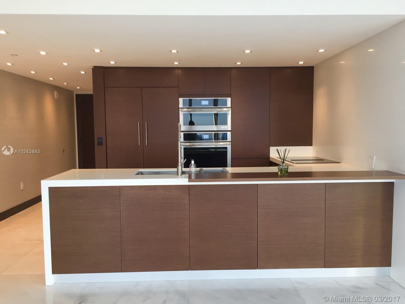 Icon Brickell Two Condo - Residential Lease