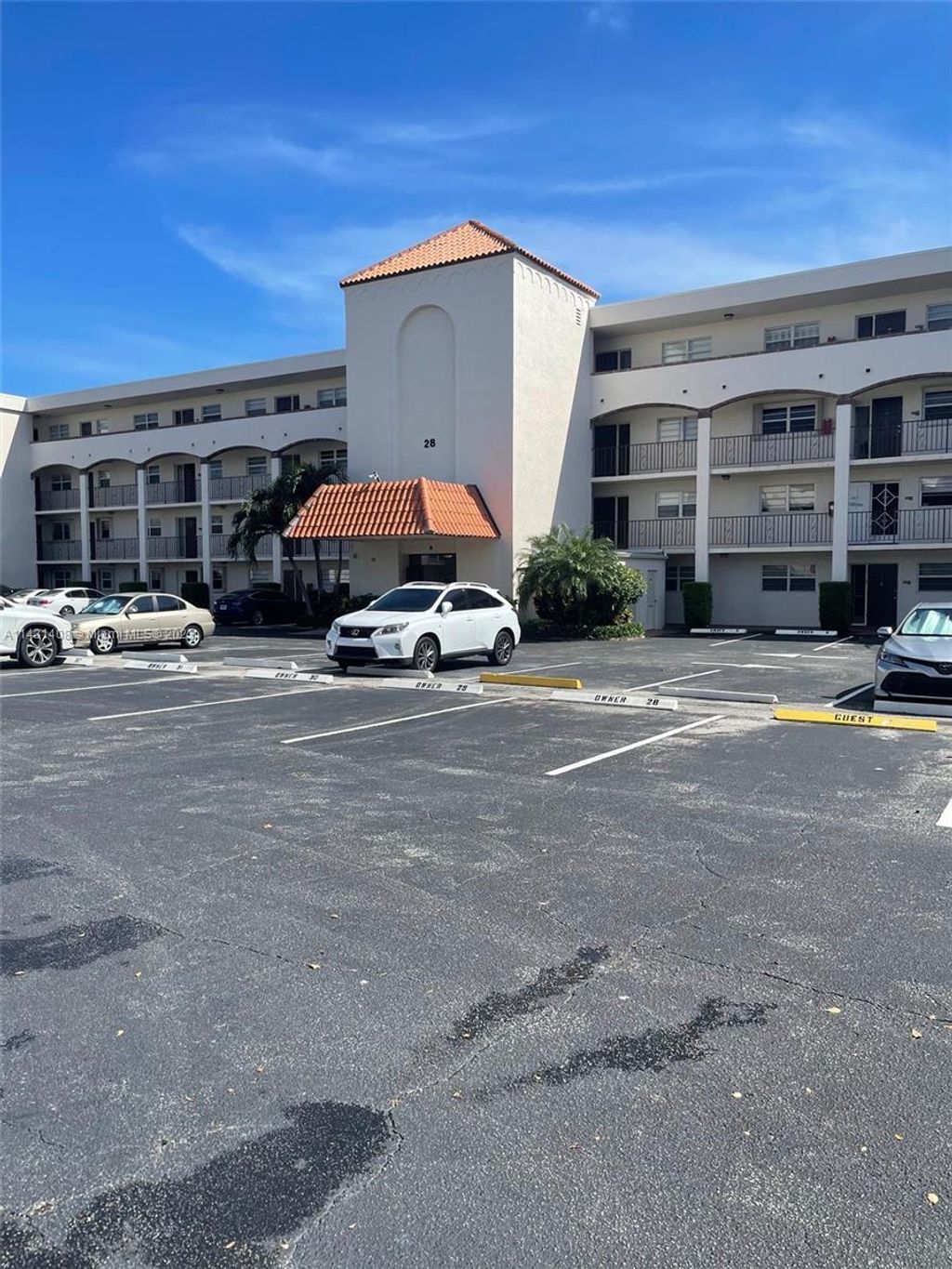 Photo of 28 Yacht Club Dr #110, North Palm Beach, FL 33408 (MLS # A11431408)