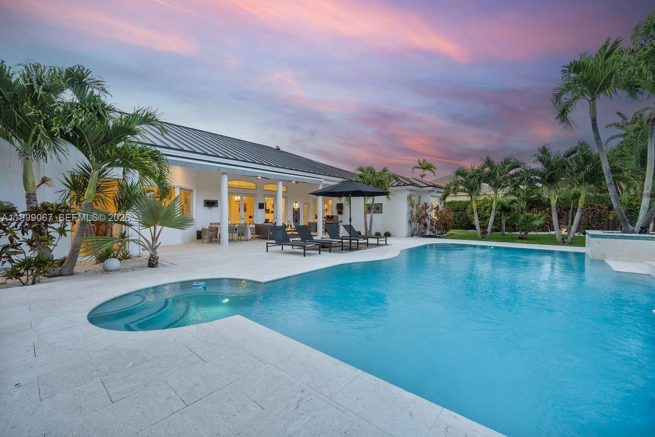 OAK RIDGE FALLS - Residential