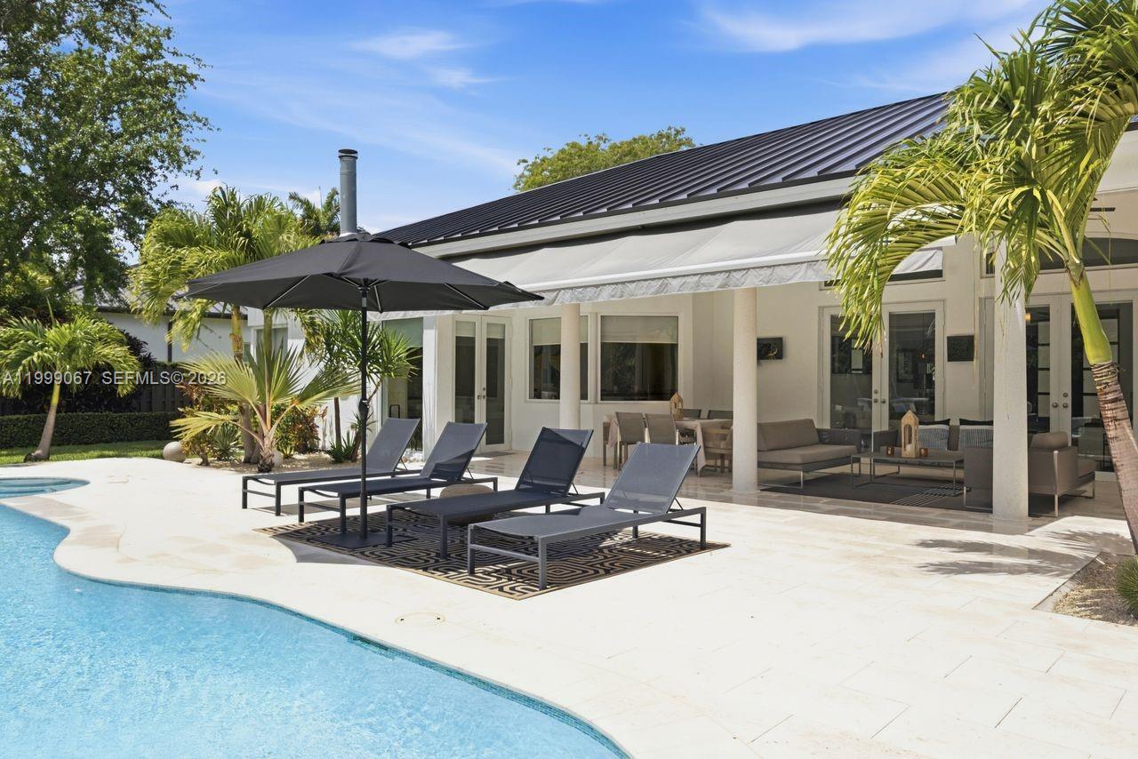 OAK RIDGE FALLS - Residential